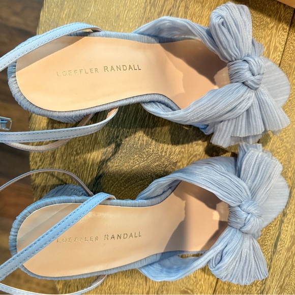 Loeffler Randall Camellia Light Blue Bow Heels, size 8.5. - Picture 5 of 12